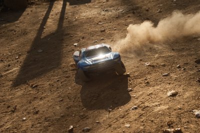 LRP S10 Twister 2wd SC RTR - 1/10 Short Course Truck s 2,4GHz RC soupravou