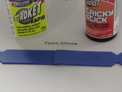 Tricky Stick přípravek na obtížně lepitelné plasty 50ml