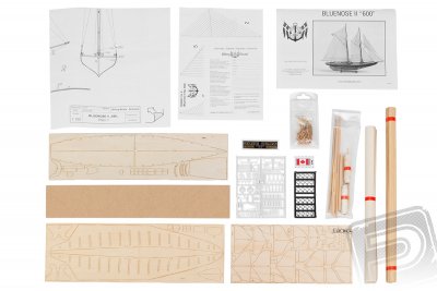 Bluenose II závodní škuner 1:100