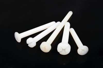 Polyamid šroub s válcovou hlavou M5x50 (10ks.) - pro křížový šroubovák