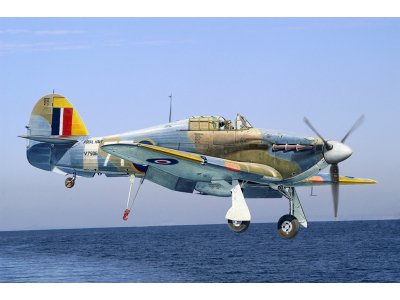 Italeri 2713 Sea Hurricane 1:4