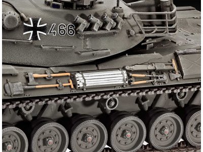 Revell 03240 Leopard 1/35
