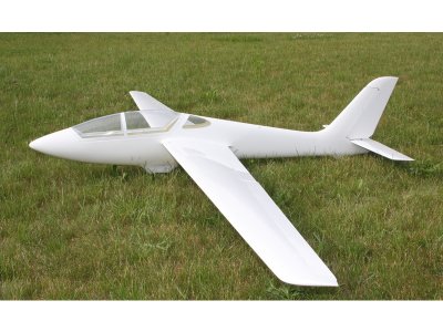 Fox 3.5m ARF bílý
