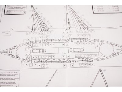 AMATI Golden Yacht 1:300 kit do láhve