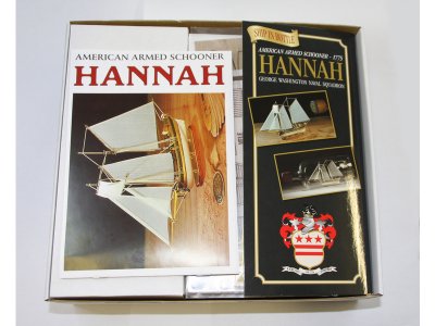 AMATI Hannah 1:300 kit do láhve