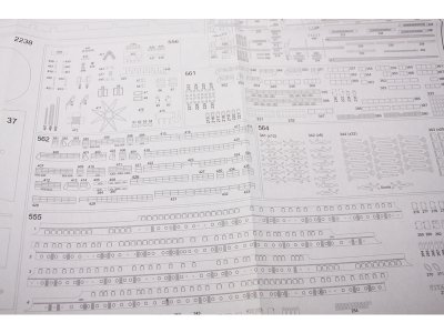 AMATI R.M.S. Titanic 1:250 kit