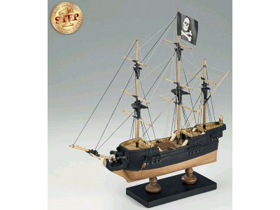 AMATI Pirátská loď 1:135 First step kit
