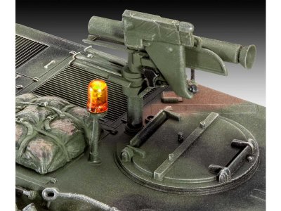 Revell 03256 Fuchs A4 1:35