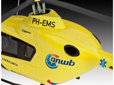 Revell 04939 EC135