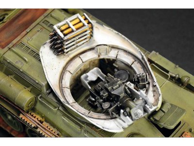 Italeri 6545 T35/85 1944 1:35