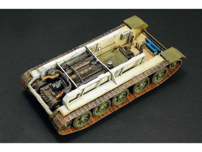 Italeri 6545 T35/85 1944 1:35
