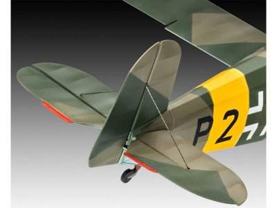 Revell 03886 Bücker Bü 131 1/