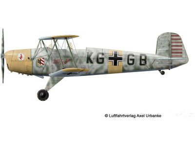 Revell 03886 Bücker Bü 131 1/