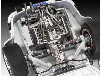 Revell 07685 Porsche 934 RSR
