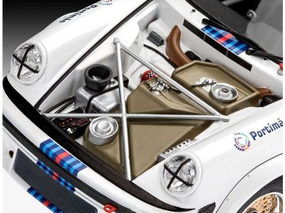 Revell 07685 Porsche 934 RSR