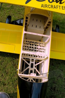 87" Pitts Challenger Žlutý Bulldog (2,2m)