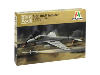 Italeri 1392 A-6E Intruder 1:7