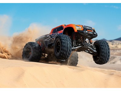 Traxxas X-Maxx 8S 1:5 4WD TQi RTR zelený