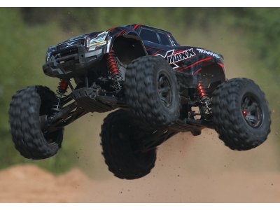 Traxxas X-Maxx 8S 1:5 4WD TQi RTR zelený