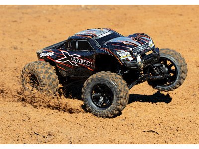 Traxxas X-Maxx 8S 1:5 4WD TQi RTR zelený