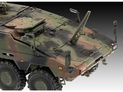 Revell 03283 GTK Boxer 1:72