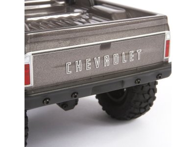 Axial SCX24 Chevrolet C10 1967 1:24 4WD RTR zelený