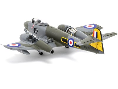 Airfix 09182 Gloster Meteor F8