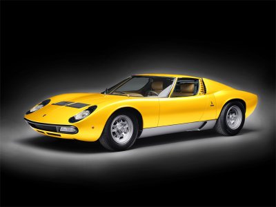 Italeri 3686 Lamborghini Miura