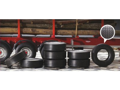Italeri 3890 Gumy 1:24 8ks