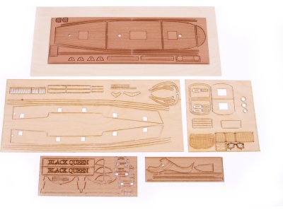 MINI MAMOLI Black Queen 1:135 kit
