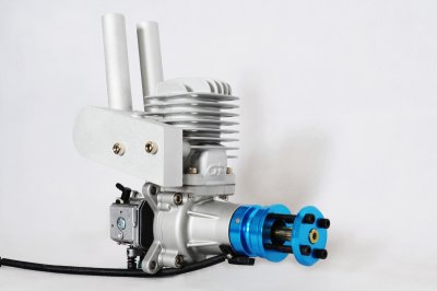 Motor GP 38 ccm včetně tlumiče a příslušenství