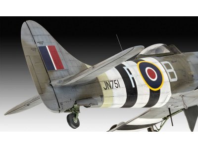 Revell 03851Hawker Tempest V