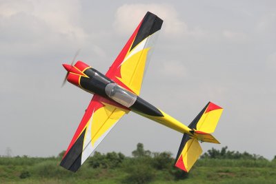 103" Slick 2600mm 120cc Žluto-Červeno-Černý