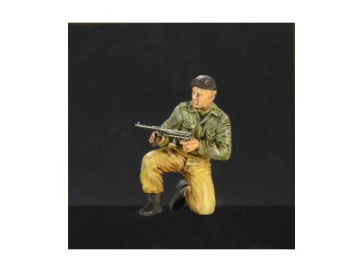 Italeri 6556 Partizáni 1:35