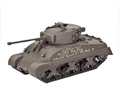 Revell 03290 Sherman M4A1 1:72