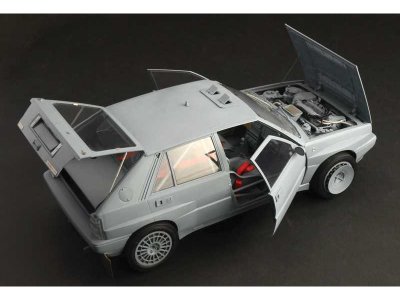 Italeri 4709 Lancia Delta HF Integrale (1:12)