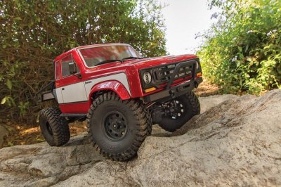 Enduro Trail Truck RTR, červená verze (12.32 - 313mm)