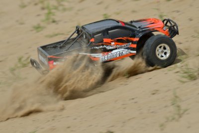 MAMMOTH XP - 1/10 Monster Truck 2WD - RTR - střídavý motor