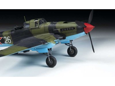 Zvezda 4826 Iljušin Il-2 Stormovik mod.1943 (1:48)