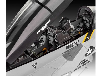 Revell 03834 model letadla F/A18F Super Hornet (1:72)