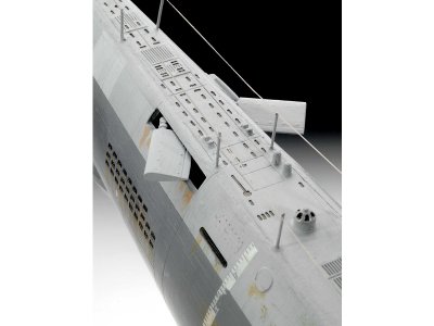 Revell 05177 německá ponorka Typ XXI (1:144)