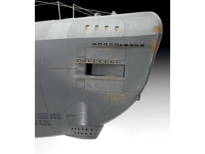 Revell 05177 německá ponorka Typ XXI (1:144)