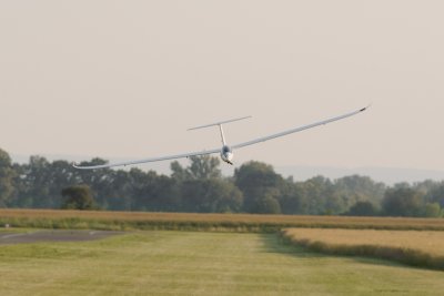 KAVAN 304TS TwinShark 2700mm - ARF