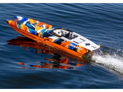 Traxxas DCB M41 TQi RTR červený