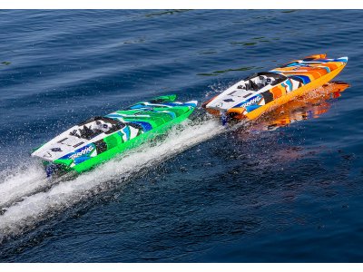 Traxxas DCB M41 TQi RTR červený