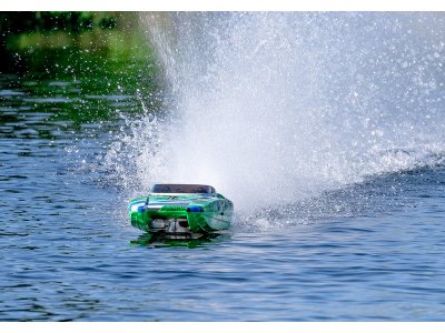 Traxxas DCB M41 TQi RTR červený