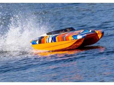 Traxxas DCB M41 TQi RTR červený