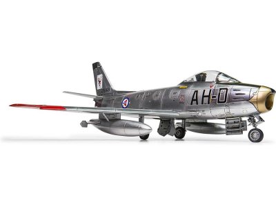 Airfix 08110 North American F-86F-40 Sabre (1:48)