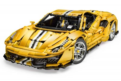 Italian super car - RC stavebnice z kostek