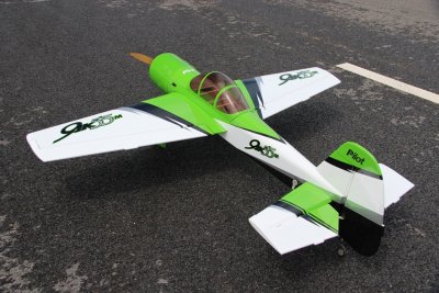 73" Yak 55M scale 22% (1 850 mm) 30ccm (zeleno/bílá)